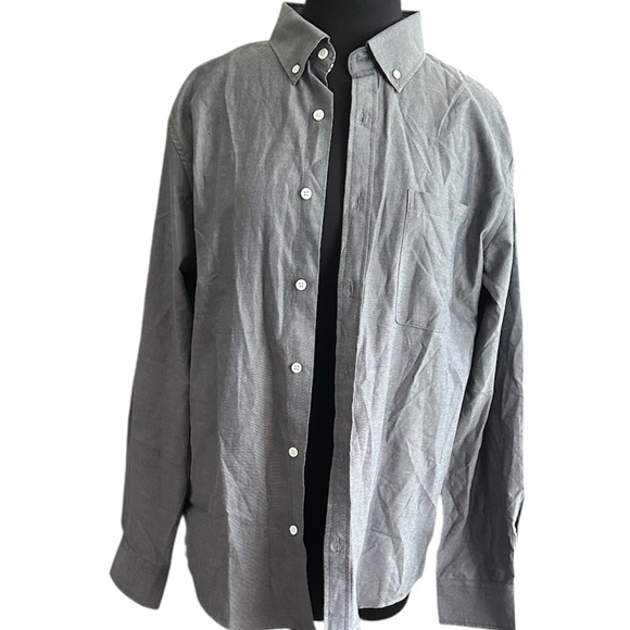 Oxford Classic Gray Button-Up Shirt size medium - Picture 1 of 7